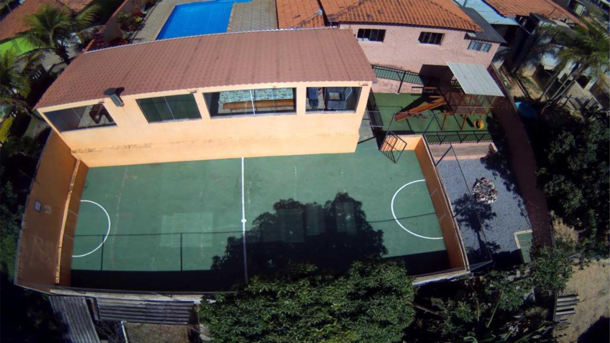 Chacara Bella Vida Com Piscina Churrasqueira Salao De Festas Fogao A Lenha Quadra Aracariguama Exterior photo